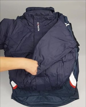 Фотография  620 - Куртки СПОРТ СТОК дети#10 кг , Лот№ 2641 оптом в Петрозаводске и Карелии