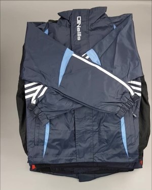 Фотография  820 - Куртки СПОРТ СТОК дети#10 кг , Лот№ 2643 оптом в Петрозаводске и Карелии