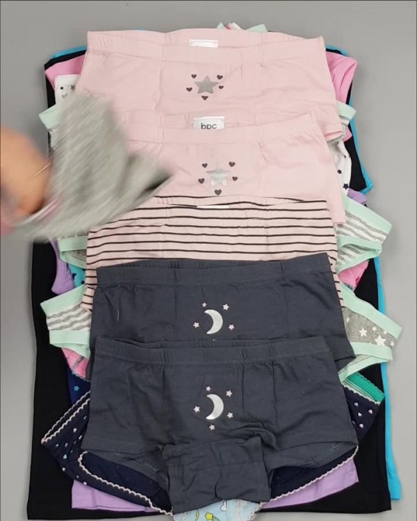 Фотография  572 - Нижнее белье Bon Prix дети#50 шт, ЛОТ №3242 оптом в Петрозаводске и Карелии