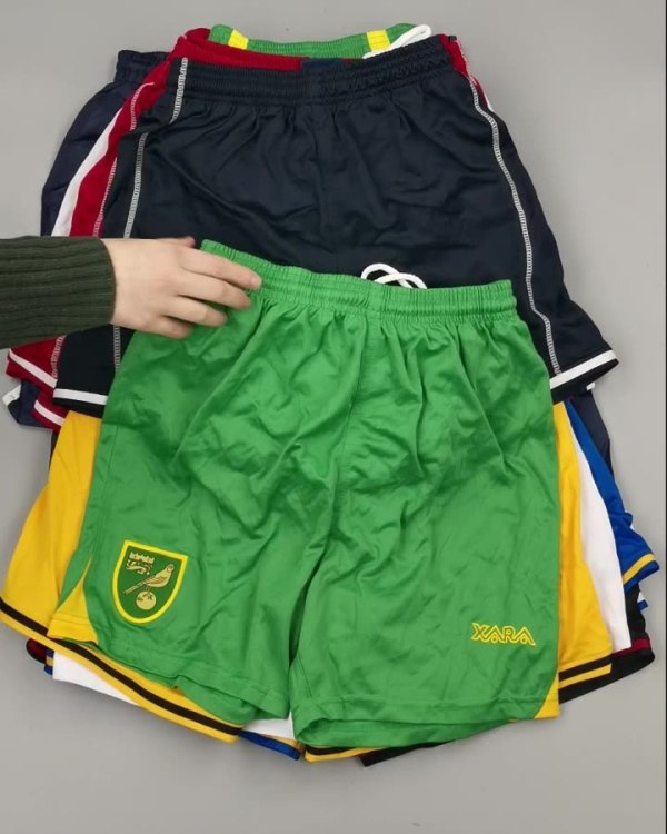 Фотография  727 - Шорты СПОРТ СТОК дети#5 кг, ЛОТ №3361 оптом в Петрозаводске и Карелии