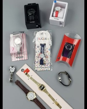 Фотография  999 - Часы mix#9 шт, ЛОТ №3974 оптом в Петрозаводске и Карелии