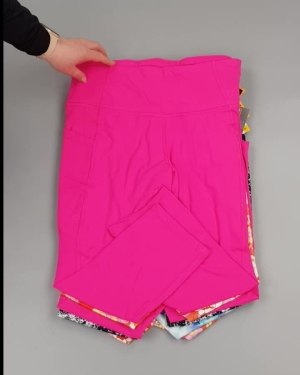Фотография  568 - Легинсы AVIA (Ladies leggings)#8 кг, ЛОТ №4046 оптом в Петрозаводске и Карелии
