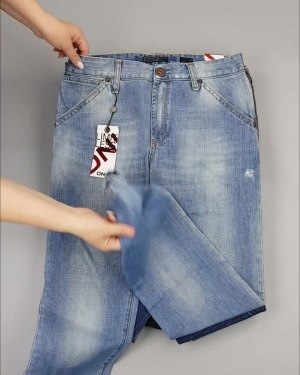 Фотография  700 - Джинсы Италия#20 шт, ЛОТ №4301 оптом в Петрозаводске и Карелии