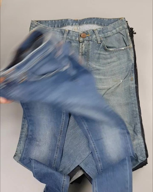 Фотография  895 - Джинсы Италия#20 шт, ЛОТ №4304 оптом в Петрозаводске и Карелии