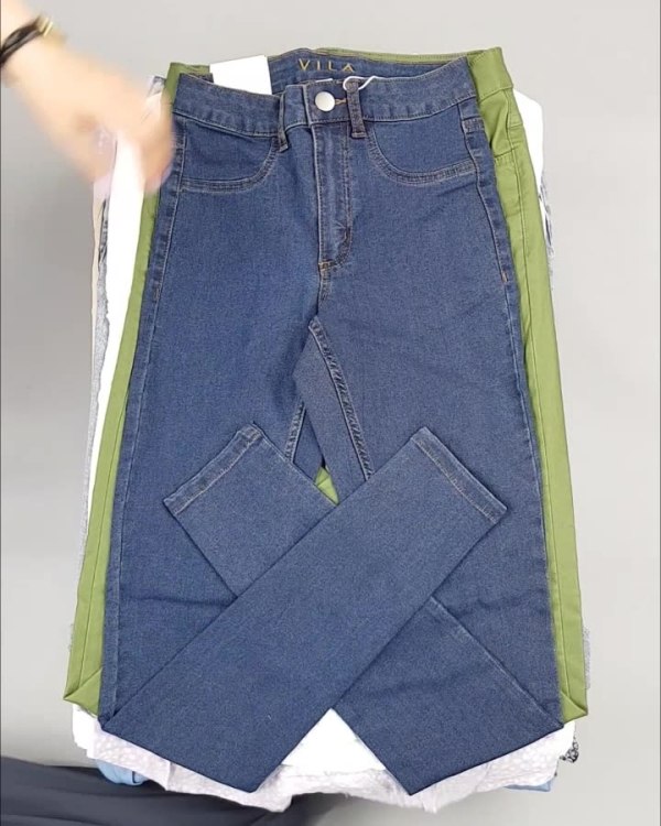 Фотография  156 - VILA Summer mix#15 кг, ЛОТ №4356 оптом в Петрозаводске и Карелии