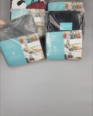 Фотография  714 - Халаты, комбинезоны (семейный) СТОК CAN#10 кг, ЛОТ №4452 оптом в Петрозаводске и Карелии