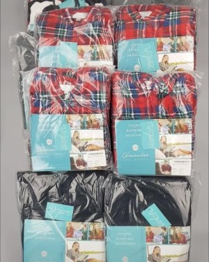 Фотография  187 - Халаты, комбинезоны (семейный) СТОК CAN#10 кг, ЛОТ №4452 оптом в Петрозаводске и Карелии