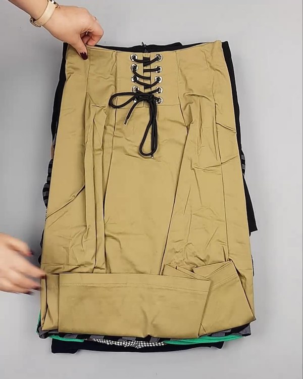 Фотография  457 - Юбки Корея#20 шт, ЛОТ №5061 оптом в Петрозаводске и Карелии