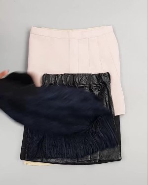 Фотография  915 - Юбки Корея#20 шт, ЛОТ №5062 оптом в Петрозаводске и Карелии