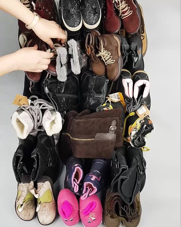 Фотография  740 - Обувь СТОК дети зима#15 кг, ЛОТ №5488 оптом в Петрозаводске и Карелии