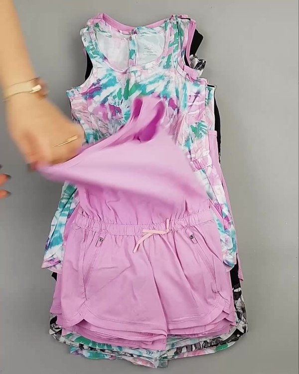 Фотография  743 - Комбинезоны детские CAN#5 кг, ЛОТ №5577 оптом в Петрозаводске и Карелии