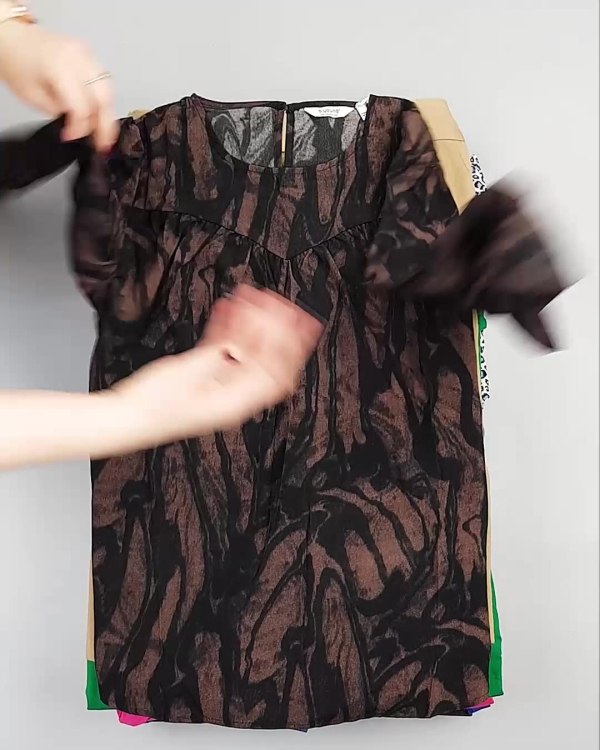 Фотография  208 - DK, Bestseller + Summer mix#15 кг, ЛОТ №5626 оптом в Петрозаводске и Карелии