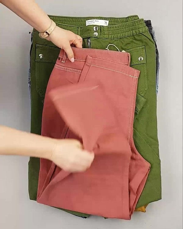 Фотография  855 - Джинсы NEXT Women#10 кг, ЛОТ №5876 оптом в Петрозаводске и Карелии