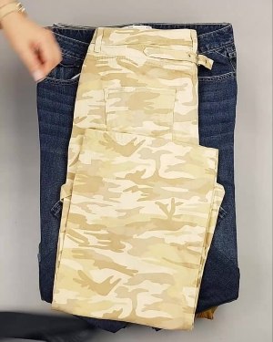 Фотография  900 - Джинсы NEXT Women#10 кг, ЛОТ №5876 оптом в Петрозаводске и Карелии