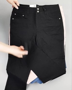 Фотография  971 - Джинсы DK Company 022024#10 кг, ЛОТ №5949 оптом в Петрозаводске и Карелии