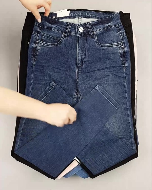 Фотография  666 - Джинсы DK Company 022024#10 кг, ЛОТ №5949 оптом в Петрозаводске и Карелии