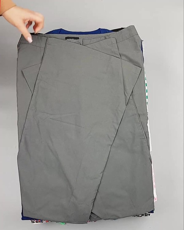 Фотография  102 - Англия СТОК лето#15 кг, ЛОТ №6002 оптом в Петрозаводске и Карелии