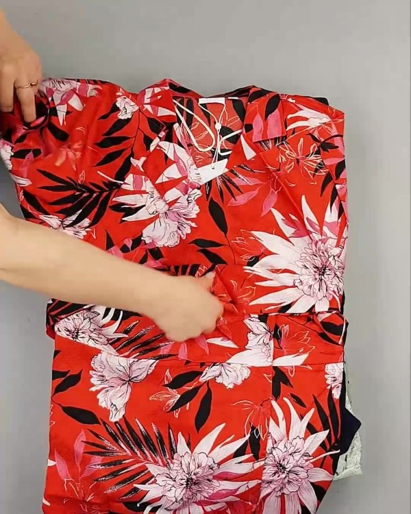 Фотография  438 - BESTSELLER WOMEN Summer mix#15 кг, ЛОТ №6020 оптом в Петрозаводске и Карелии