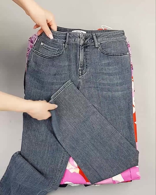 Фотография  770 - BESTSELLER WOMEN Summer mix#15 кг, ЛОТ №6020 оптом в Петрозаводске и Карелии