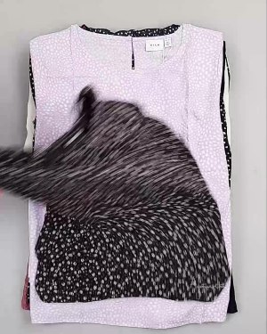 Фотография  673 - Блузки Bestseller 44#5 кг, ЛОТ №6082 оптом в Петрозаводске и Карелии