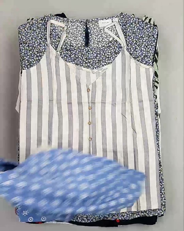 Фотография  899 - Блузки Bestseller 44#5 кг, ЛОТ №6082 оптом в Петрозаводске и Карелии