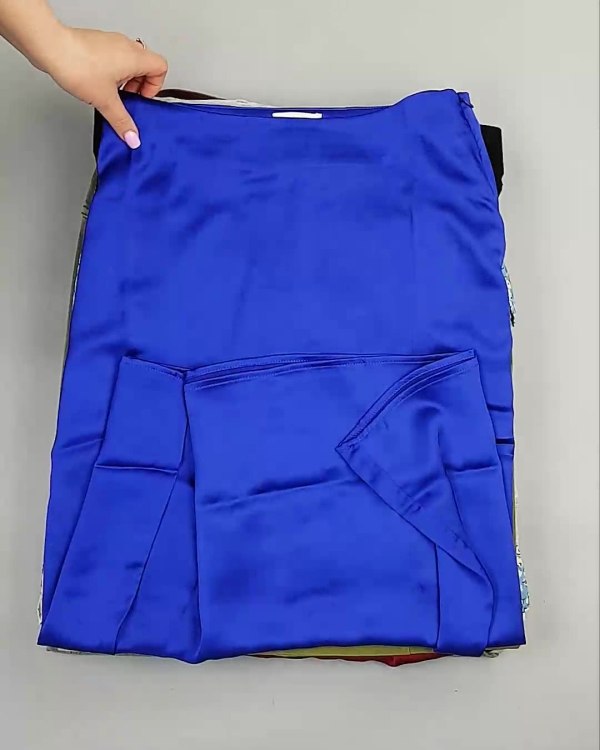 Фотография  619 - Юбки Bestseller 44#5 кг, ЛОТ №6120 оптом в Петрозаводске и Карелии