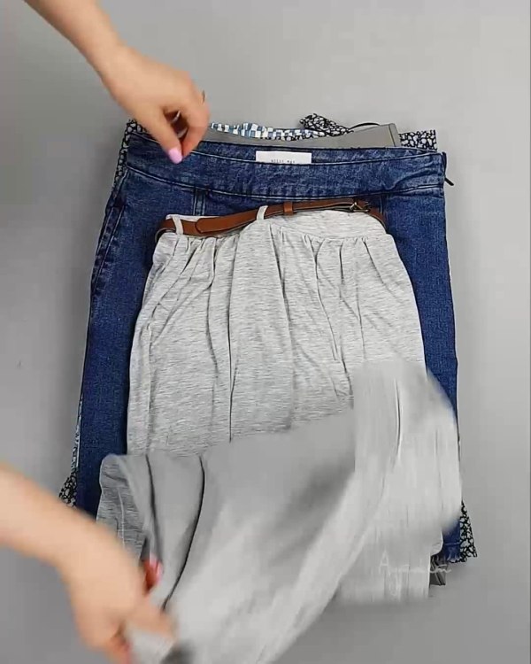 Фотография  563 - Юбки Bestseller 44#5 кг, ЛОТ №6123 оптом в Петрозаводске и Карелии