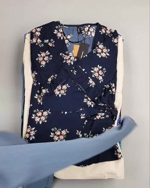 Фотография  967 - DK, Bestseller Summer mix#50 кг, ЛОТ №6186 оптом в Петрозаводске и Карелии