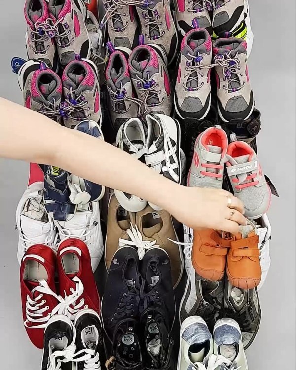 Фотография  409 - Обувь СТОК дети лето#15,7 кг, ЛОТ №6189 оптом в Петрозаводске и Карелии