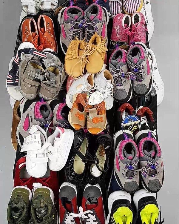 Фотография  954 - Обувь СТОК дети лето#15,4 кг, ЛОТ №6192 оптом в Петрозаводске и Карелии