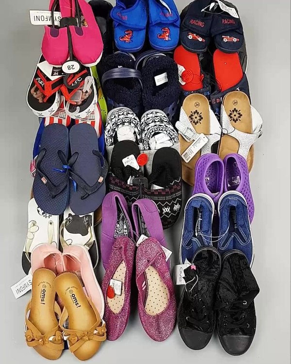 Фотография  312 - Обувь детская СТОК Summer#7,85 кг, ЛОТ №6196 оптом в Петрозаводске и Карелии