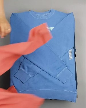 Фотография  708 - Толстовки СТОК CAN#15 кг, ЛОТ №6268 оптом в Петрозаводске и Карелии