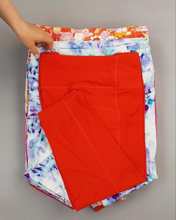 Фотография  770 - Легинсы AVIA (Ladies leggings)#9 кг, ЛОТ №6306 оптом в Петрозаводске и Карелии