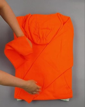 Фотография  788 - Толстовки СТОК CAN 0424#10 кг, ЛОТ №6425 оптом в Петрозаводске и Карелии