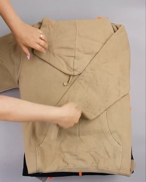 Фотография  417 - Толстовки СТОК CAN 0424#10 кг, ЛОТ №6425 оптом в Петрозаводске и Карелии