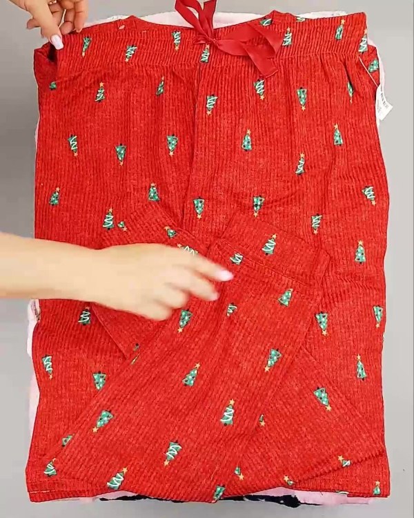 Фотография  124 - Домашняя одежда CAN#10 кг, ЛОТ №6482 оптом в Петрозаводске и Карелии