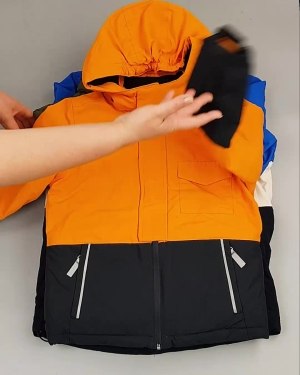 Фотография  925 - Верхняя одежда TCM kids 074#7 кг, ЛОТ №6681 оптом в Петрозаводске и Карелии