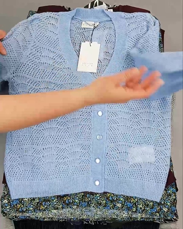 Фотография  677 - ДАНИЯ Winter mix 24#15 кг, ЛОТ №6707 оптом в Петрозаводске и Карелии