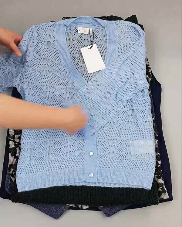 Фотография  373 - ДАНИЯ Winter mix 24#15 кг, ЛОТ №6708 оптом в Петрозаводске и Карелии