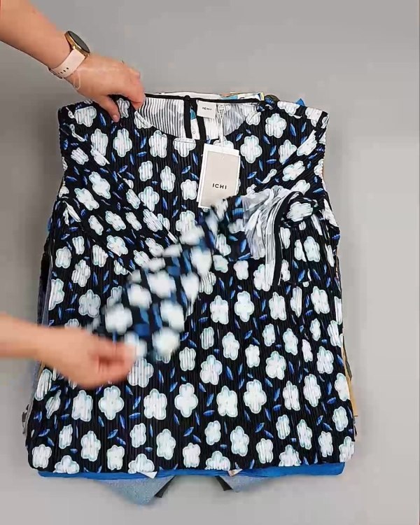 Фотография  942 - ДАНИЯ Summer mix 24#15 кг, ЛОТ №6732 оптом в Петрозаводске и Карелии