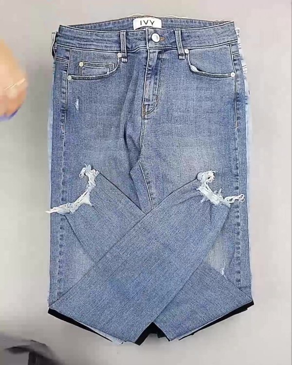 Фотография  194 - Джинсы женские Дания#10 кг, ЛОТ №6764 оптом в Петрозаводске и Карелии