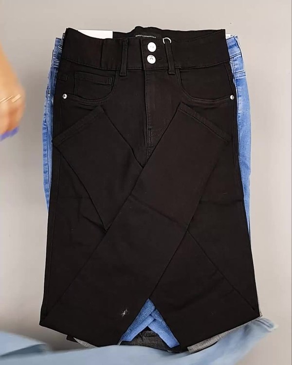 Фотография  267 - Джинсы женские Дания#10 кг, ЛОТ №6765 оптом в Петрозаводске и Карелии