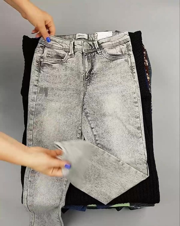 Фотография  259 - DK+Bestseller Winter mix 064#15 кг, ЛОТ №6896 оптом в Петрозаводске и Карелии