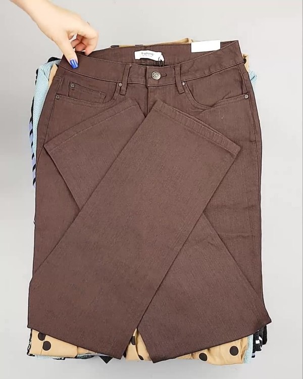 Фотография  664 - DK+Bestseller Winter mix 064#15 кг, ЛОТ №6896 оптом в Петрозаводске и Карелии