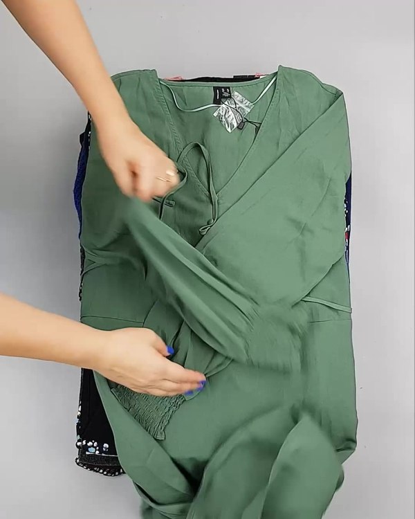 Фотография  563 - DK+Bestseller Winter mix 064#15 кг, ЛОТ №6898 оптом в Петрозаводске и Карелии