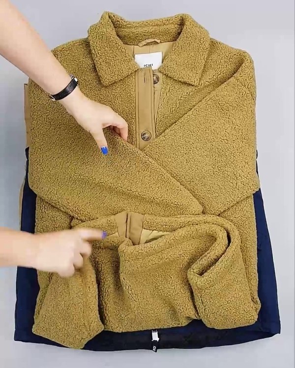 Фотография  536 - Верхняя одежда Дания#10,2 кг ЛОТ №6911 оптом в Петрозаводске и Карелии