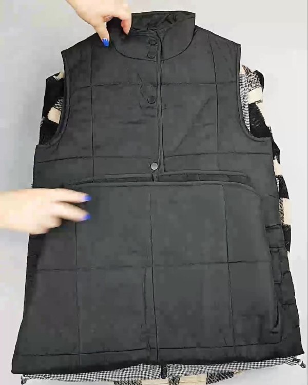 Фотография  785 - Верхняя одежда Дания#10,2 кг ЛОТ №6911 оптом в Петрозаводске и Карелии