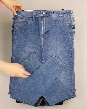 Купить Джинсы C&A ж/м#10 кг оптом в Петрозаводске и Карелии