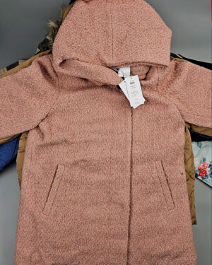 Фотография  212 - Верхняя одежда VILA#10,2 кг, ЛОТ №6826 оптом в Петрозаводске и Карелии