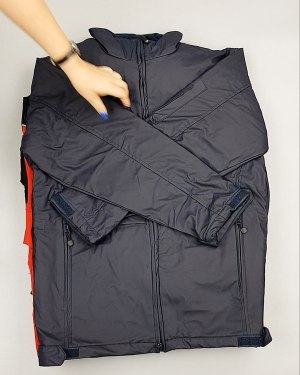 Фотография  590 - Ветровки CAN 084#10 кг, ЛОТ №6939 оптом в Петрозаводске и Карелии